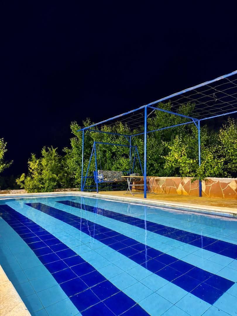 Villa Maria – 5 Bedrooms and Mountain Views
