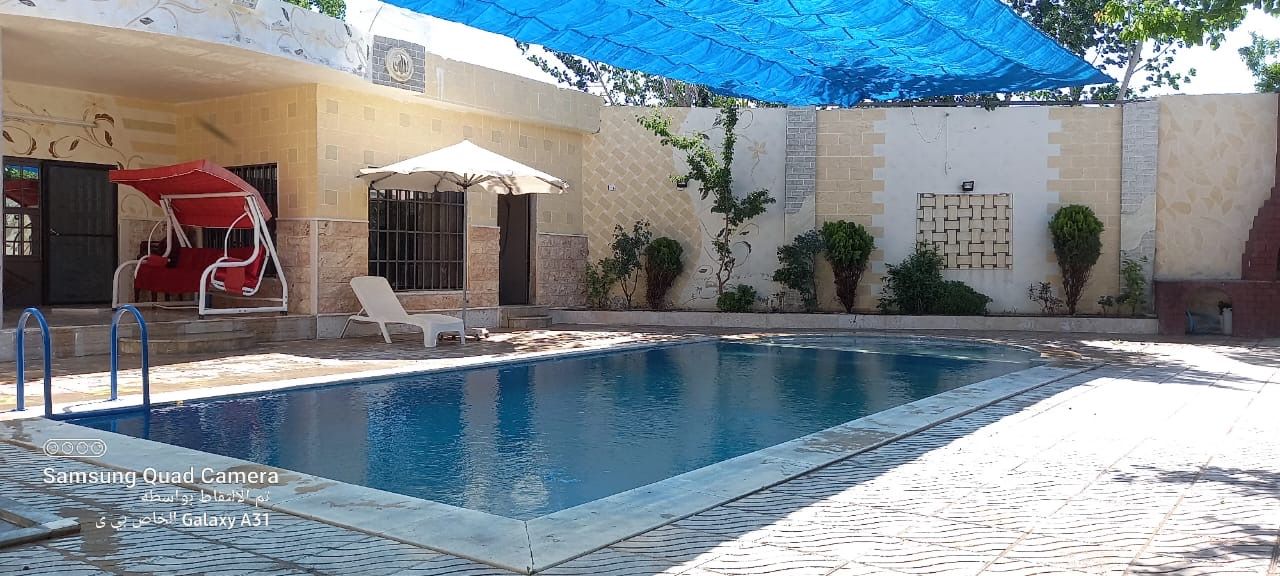 مزرعة شام مع مسبح وحديقة
