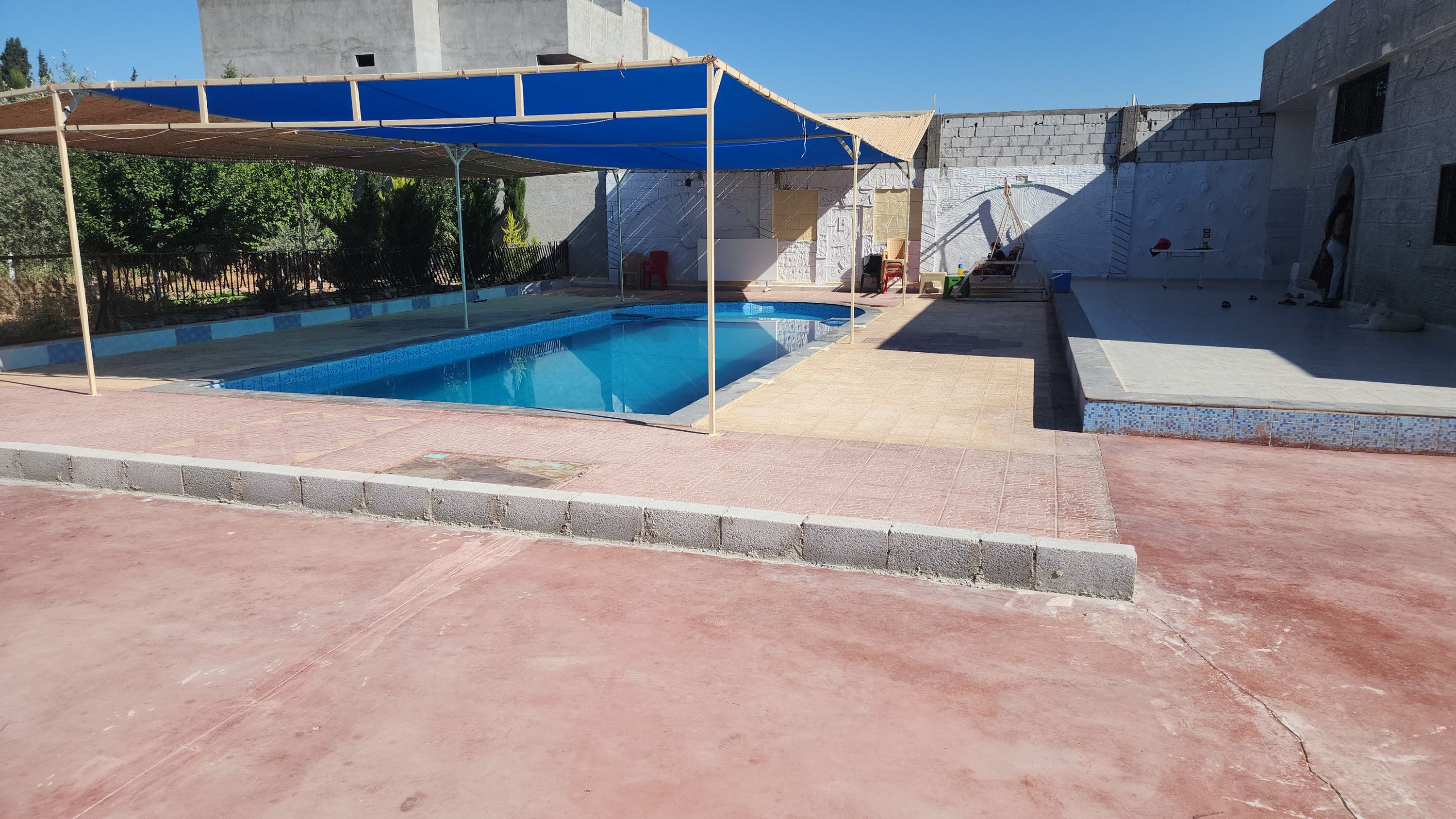 Villa with Garden & Pool