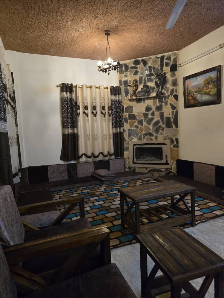 Villa in Rif Dimashq – Sleeps 10