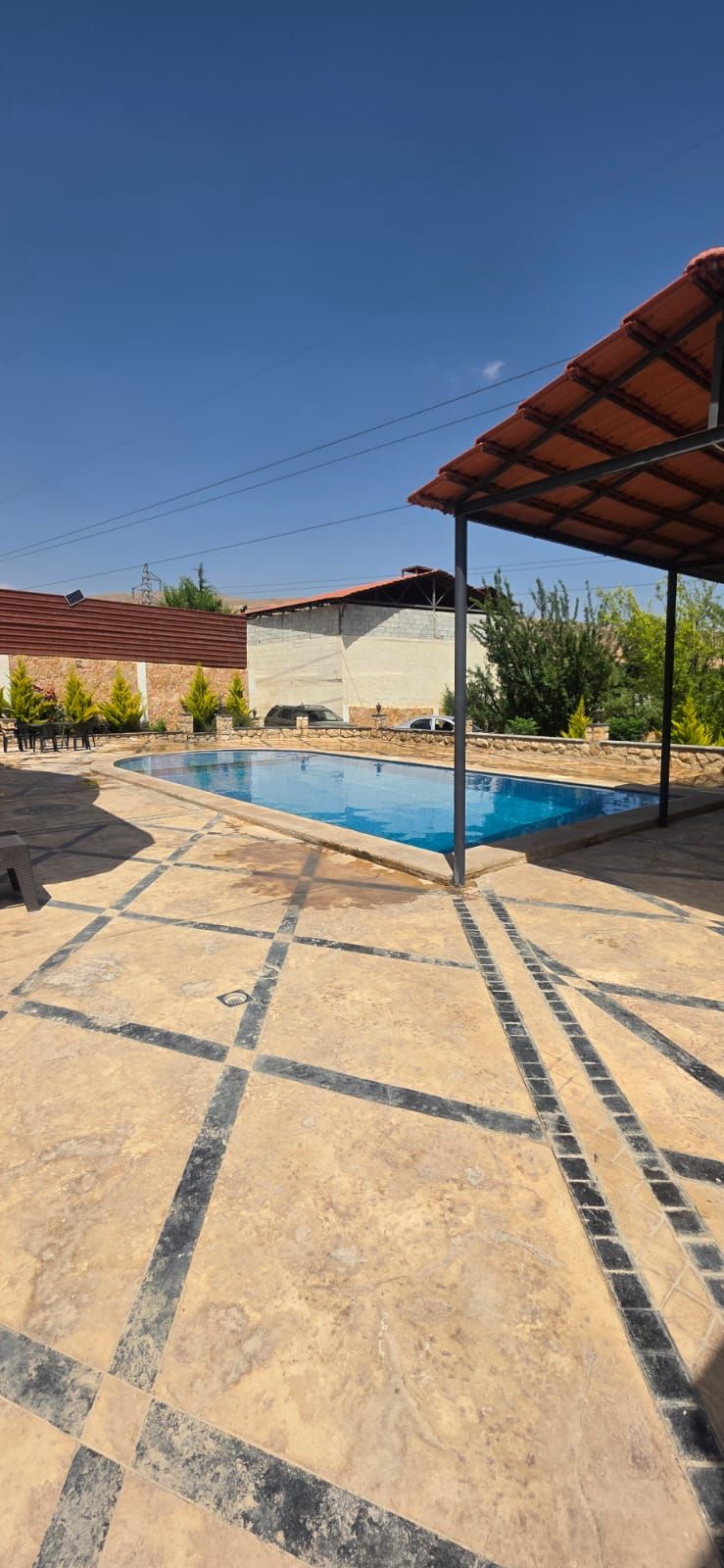 Villa with Pool and Garden