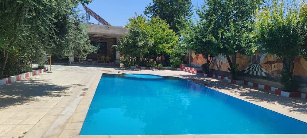Al Mleha Villa with Pool & Garden – Rif Dimashq