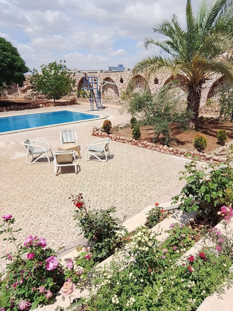 Villa with Pool & Garden