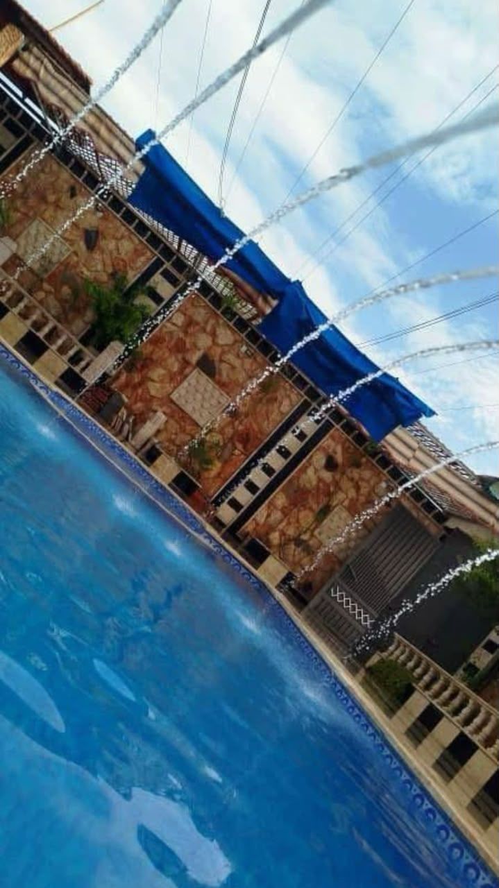 فيلا بحديقة وحمام سباحة في المليحة