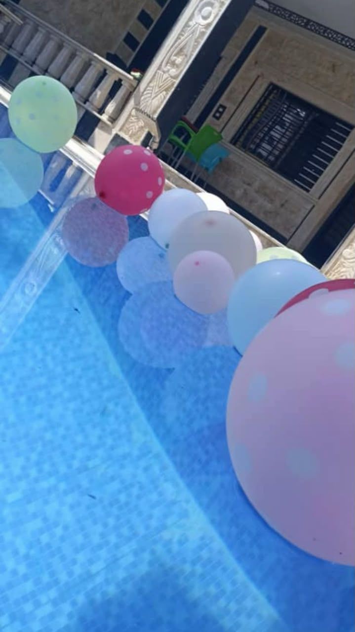 فيلا بحديقة وحمام سباحة في المليحة