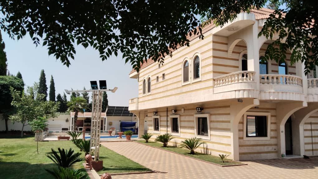 Spacious Villa in Homs with Pool & Garden