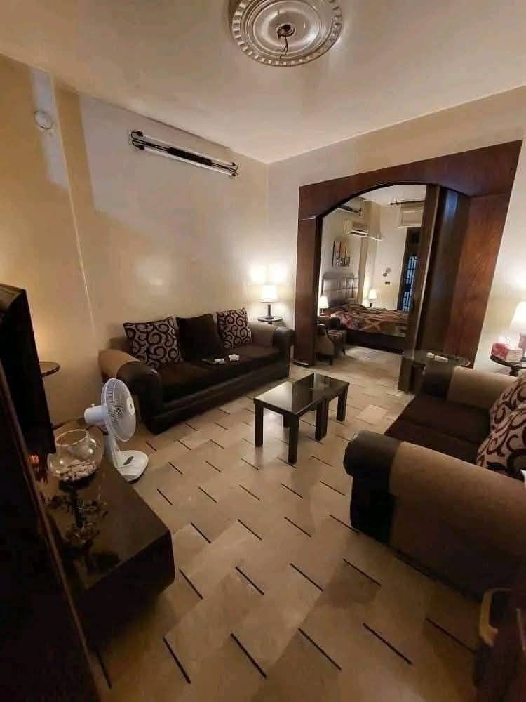 Cozy 1-Bedroom Apartment in Damascus