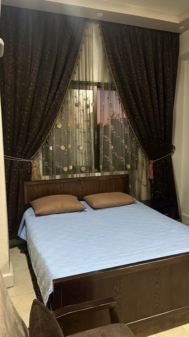 Spacious Damascus Apartment for 8