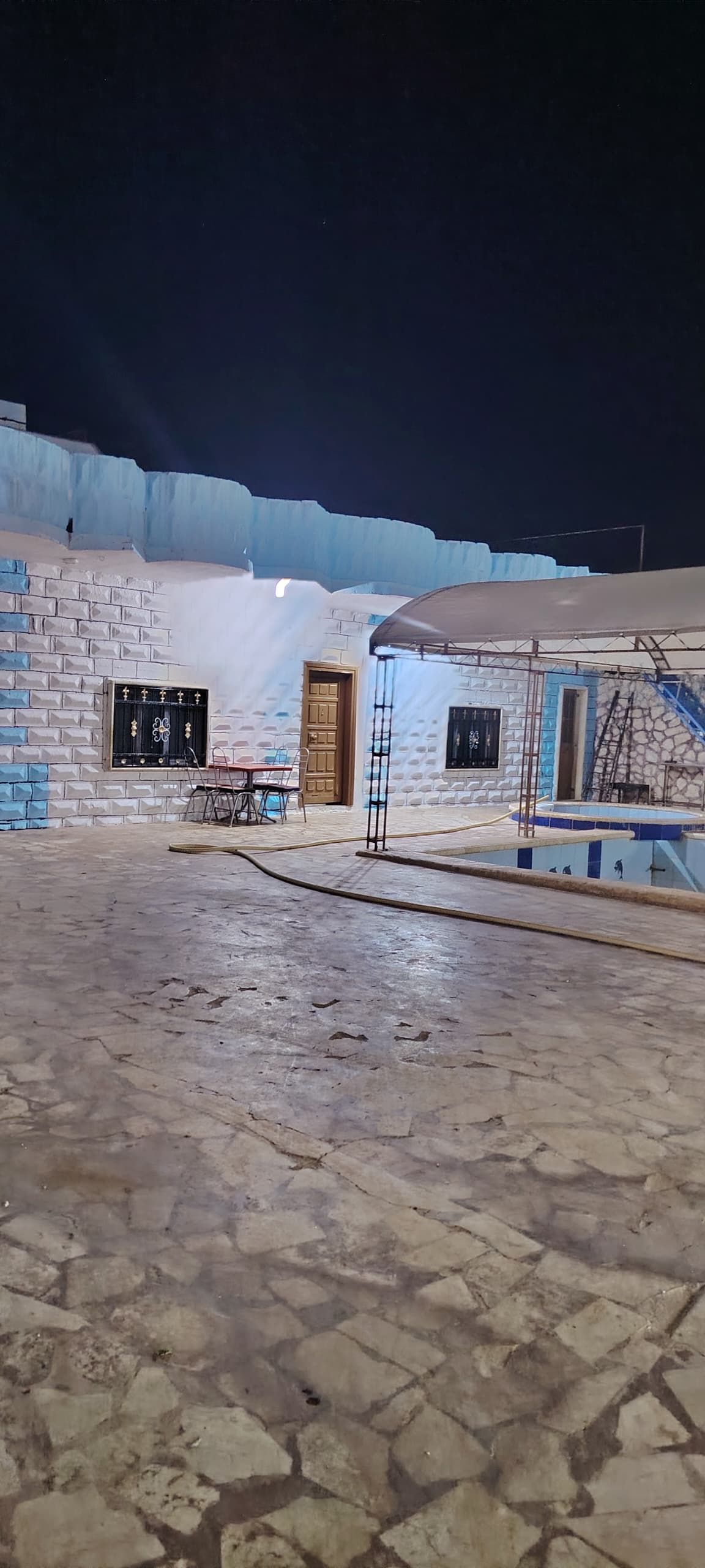 فيلا كفروحين الريفية — مسبح وإطلالة جبلية